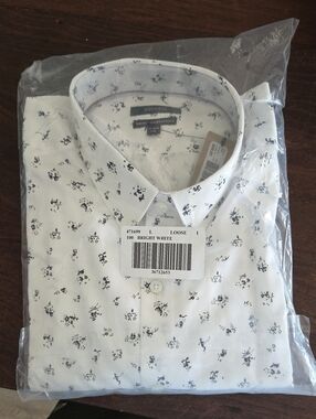 RW&Co. Men's L Floral Print Dress Shirt - New In Packaging
